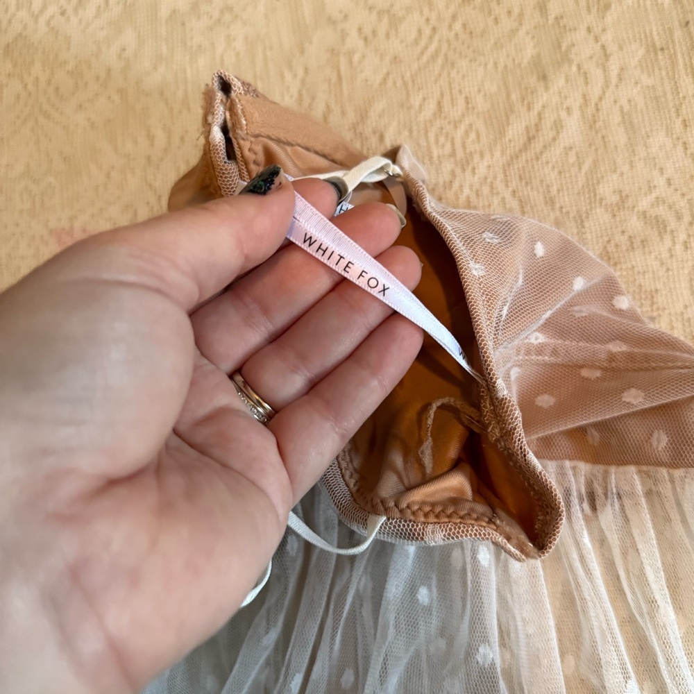 White Fox Boutique totally bangin mesh maxi dress - Picture 6 of 10